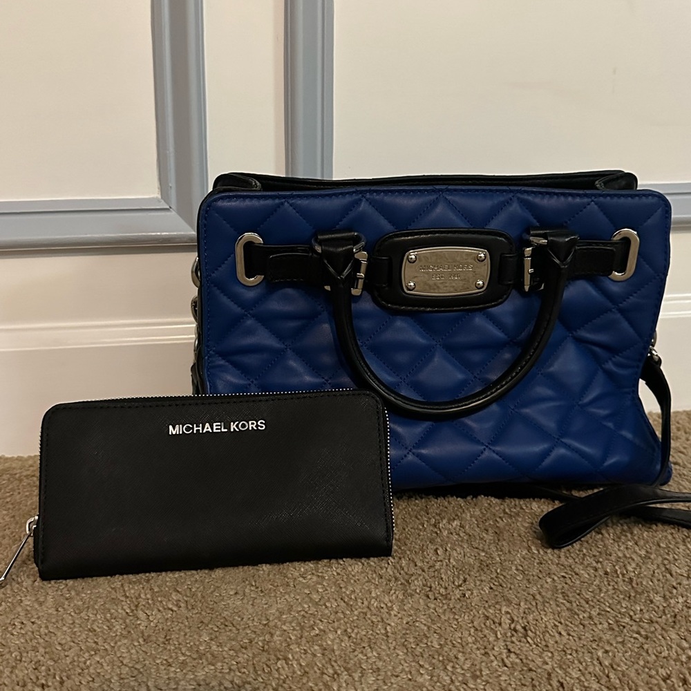 Michael Kors Hamilton tote (Rare) & trifold wallet